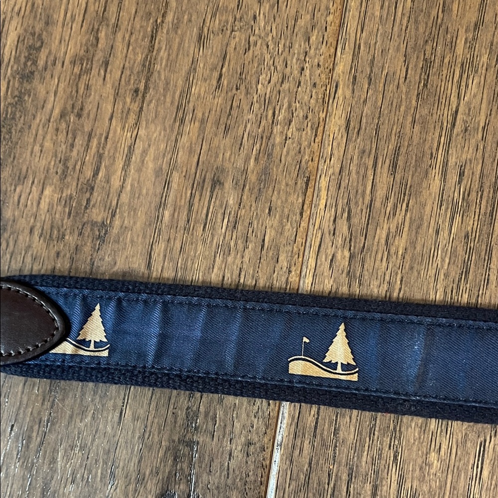 Vineyard Vines Navy Sailboat Belt - Picture 7 of 7